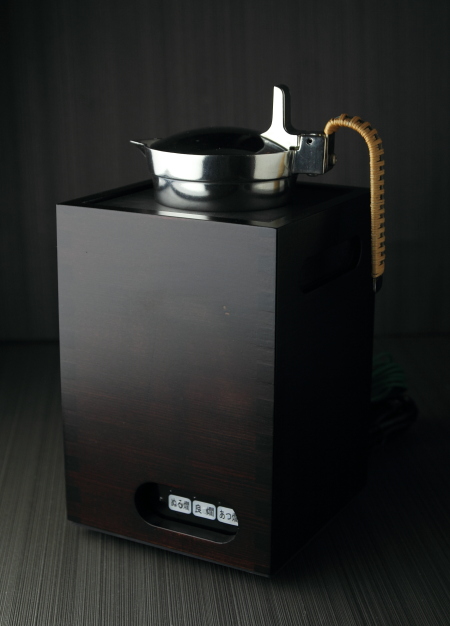 ぶらり、熱燗の季節です・電気式燗どうこ『かんすけ』TKD-1型
