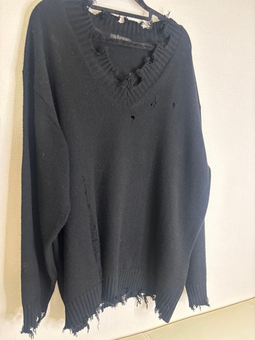 SYTE オーバーサイズ Vネックセーター　ヨウジヤマモト SYTE オーバーサイズ Vネックセーター ヨウジヤマモト - メルカリ