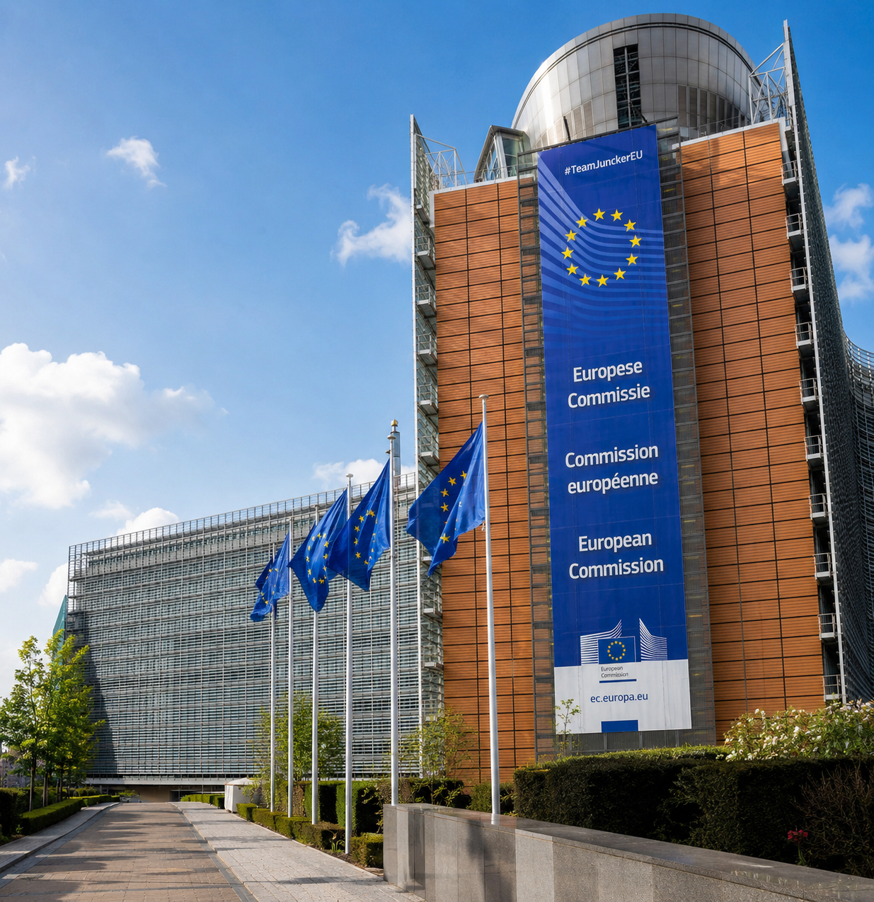 The EC building in Brusslls European Commission Greek translation case study cover for Omada